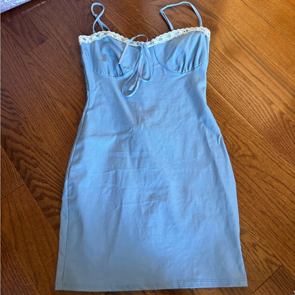 Elegant Blue Lace-Trimmed dress